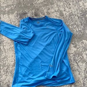 Women’s Nike long sleeved top